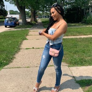 Meet your Posher, Alayzsha